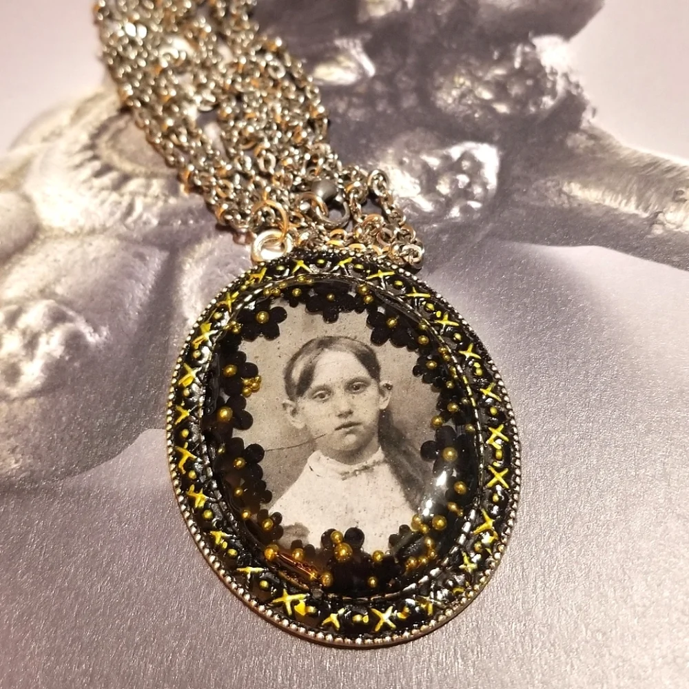 Real VICTORIAN PICTURE MzMax Resin Designs Large Pendant Necklace